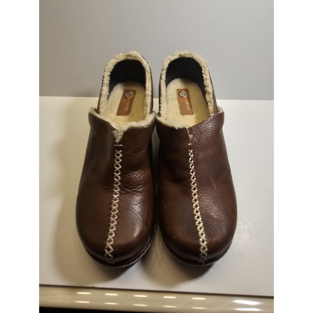 Earth Shoes Women Size 8 Fur Linned Brown Leather Clogs Mules